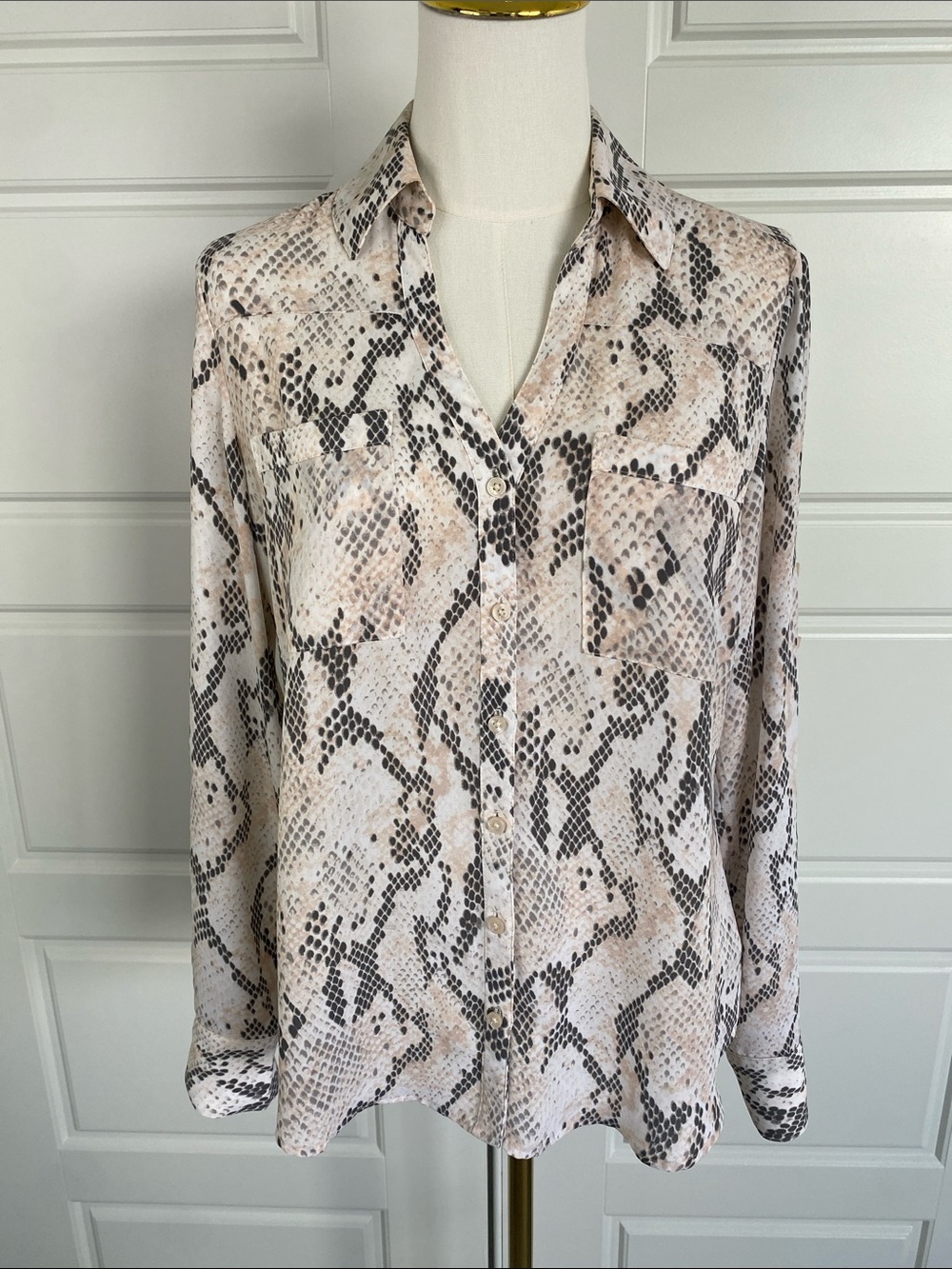 Express Portofino Snakeskin Animal Print Button Down Blouse Small